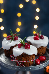 Mini fruit cakes for Christmas