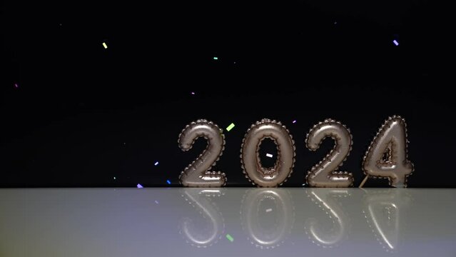 Erleben Sie die Magie von Silvester in jedem Detail! Unsere hochwertigen Bilder fangen die festliche Atmosph&auml;re dieser besonderen Nacht ein.