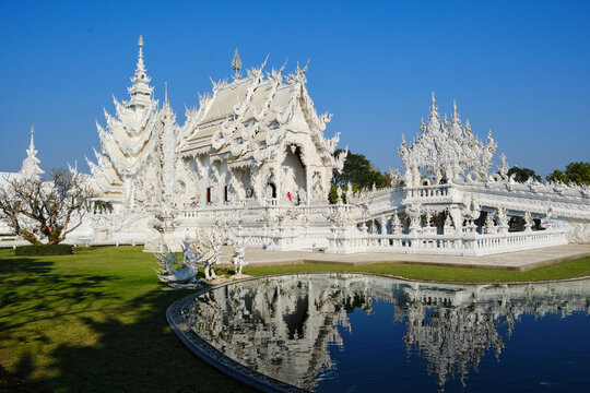 Whie temple in Chiang Rai, thailand