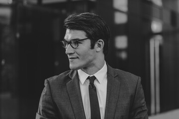 Fototapeta premium Handsome young business man portrait