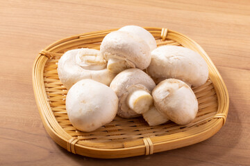 茨城県産　ホワイトマッシュルーム