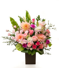 Obraz premium お祝いの生花、花束・白背景でキリヌキ簡単