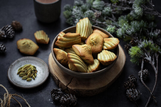 "Fait Maison" Images – Browse 17,819 Stock Photos, Vectors, and Video