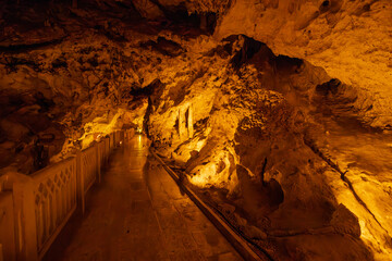 Insuyu Cave. It lies 13 km south-east of Burdur and within the borders of Catalagil village of Burdur. Cool and clean air circulates constantly in the cave.