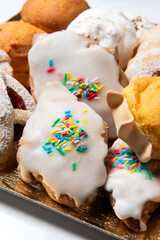 Dolci tradizionali sardi delle festività, dessert italiani, cibo europeo 