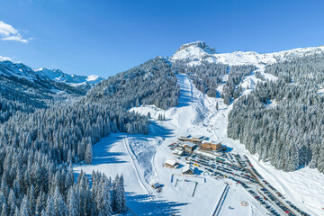 Das Skigebiet am Hohen Ifen in der Region Kleinwalsertal im Winter