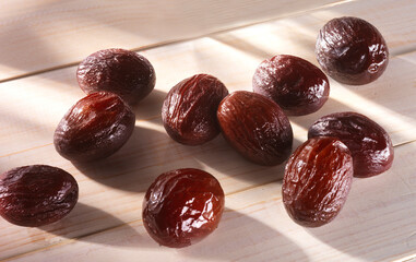 Pflaumen, getrocknet, Dörrpflaumen, Obst, haltbar, 