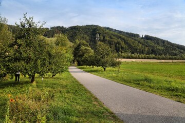 Fototapeta na wymiar Murradweg long distance bicycle route in Austria