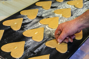 Lebkuchen mit Mandel bereit zum Backen