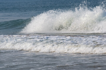 Fototapeta premium Amazing view of Arabian sea during the morning time in Calangute beach Goa, India, Ocean beach view early morning time