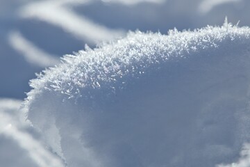 Schnee-Schneesterne im Detail