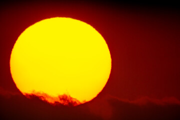 雲から出る朝日20231121-3