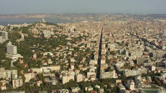 vue a&eacute;rienne de marseille 6&egrave;me arrondissement