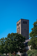 Kirchenbau im Stil der Neuen Sachlichkeit: die Christophoruskirche in Berlin-Siemensstadt, Ansicht von Osten