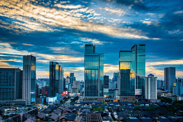 Chengdu Taikouli Sunset - 693284790