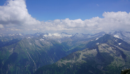 Aussicht vom Gletscher Hintertux in Tirol, Österreich