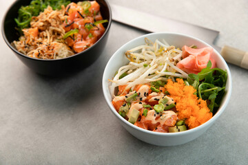 Multiple poke bowls
