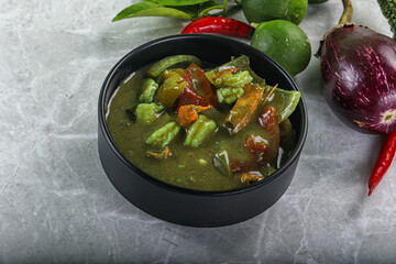 Thai green curry with prawn