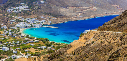 Naklejka premium Best beaches of Greece in Cyclades. Stunning Greek beaches in Amorgos island, scenic Aegialis bay with turquoise sea