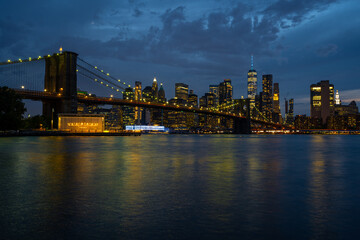 Fototapeta na wymiar Manhattan at Sunset