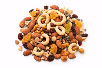 Obraz premium A quantity of homemade granola containing nuts and pretzels set against a white background.