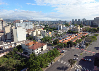 Obraz premium paisagem dos prédios de Porto Alegre a capital do Rio Grande do Sul Brasil