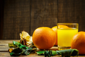 Orange slices and orange juice for a healthy diet