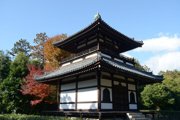 秋の相国寺　経蔵　京都市上京区