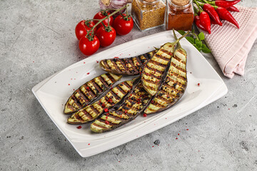 Grilled tasty ripe eggplant slice