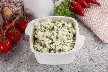 Curd cheese with green herbs