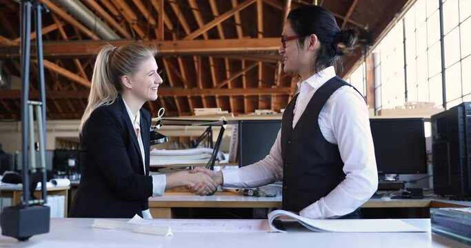 Environmental Sustainability Strategies in a Diverse Corporate Workshop, Male and Female Experts Participating and collaborating