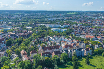 Fototapeta na wymiar Augsburg im Luftbild, Blick über das Rugendasviertel zum Plärrer und auf die westliche Stadt