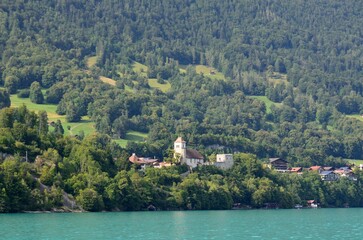 Fototapeta na wymiar Lago de Brienz, Cantón de Berna, Suiza