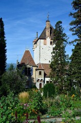 Castillo de Oberhofen junto al lago Thunersee, Cantón de Berna, Suiza
