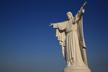 statue of jesus christ