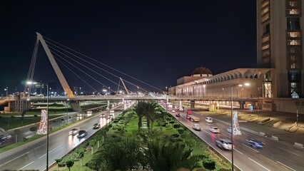 Obraz premium Une vue sur une autoroute en plein nuit 