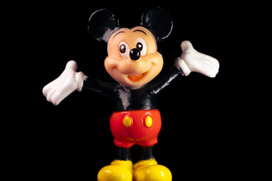 Mickey Mouse Images – Browse 3,146 Stock Photos, Vectors, and Video