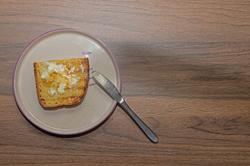 Toast with clotted cream and honey..