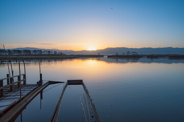 Fototapeta premium 新潟 早朝の福島潟