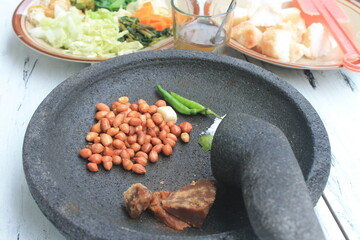 The ingredients for making Indonesian food called lotek are on the table