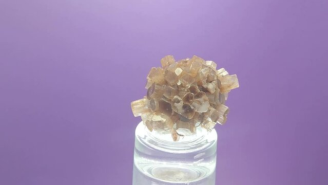 Aragonite filmed on the turntable in the studio,