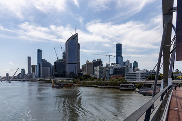 Naklejka premium Brisbane Skyline from South Bank