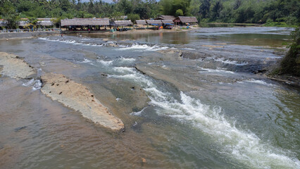 Pulau Mas tourist attraction, a tourist attraction located in the upper reaches of the Central River Regency where the water flows directly from the Meratus mountains, Meratus mountains, Mas Island