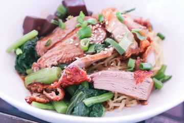 noodles or Chinese noodles or pork and duck noodles or noodles without soup