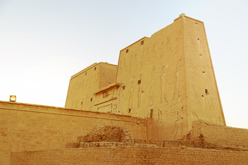Temple of Edfu at dawn. Egypt. - obrazy, fototapety, plakaty