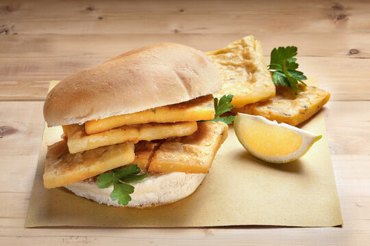 Panelle Sandwich &ndash;&nbsp;Typical Sicilian Fritters with Fried Chickpea Flour