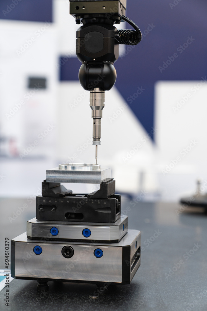 Fototapete infrared sensor for measuring parts. quality evaluation on a modern factory..