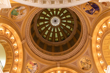 Fototapeta na wymiar Looking Up Inside The Rotunda Dome of the Pierre, South Dakota Capitol Building 