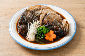 Boiled Fish Head with Soy Sauce