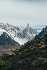 Fototapeta na wymiar stunting view of the FitzRoy mountain in el chalten patagonia argentina